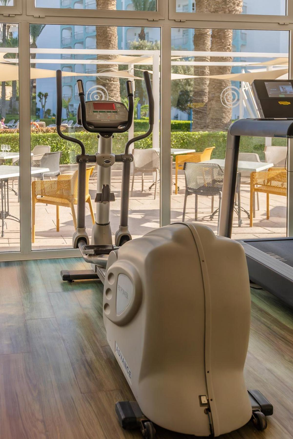 켄지 유로파 호텔 아가디르 외부 사진 An elliptical trainer
